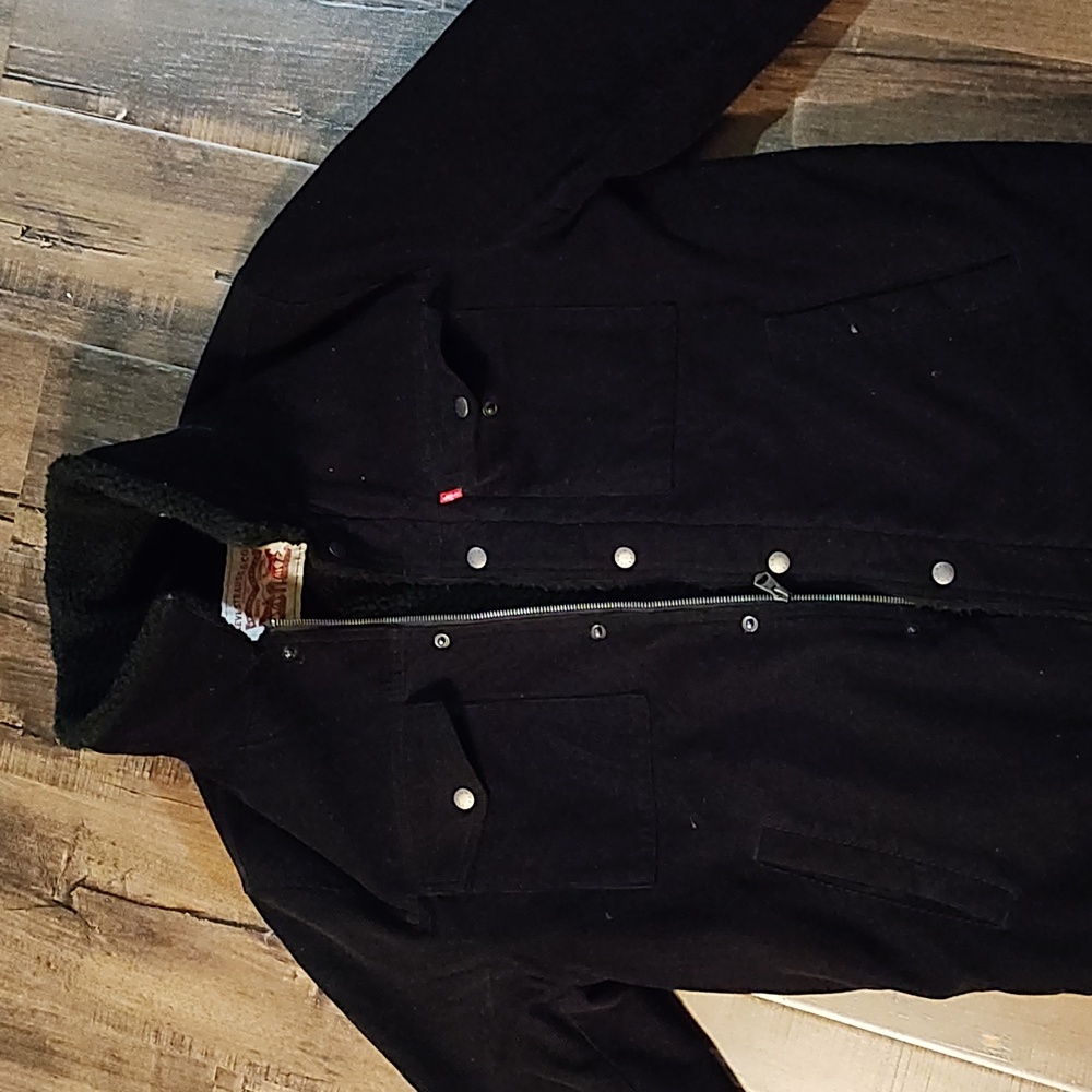 Levi like new all black berka jacket _awesome